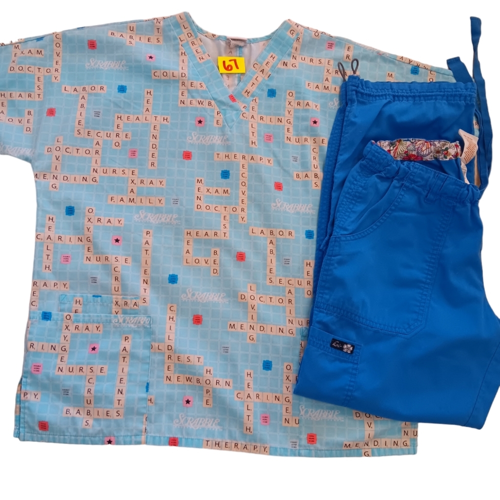 Scrub set